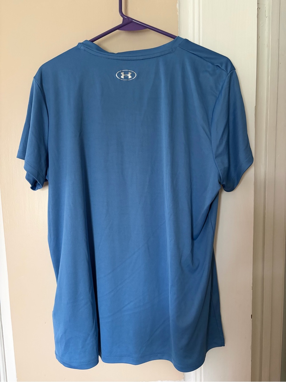 Under Armour Blue V-Neck Graphic Performance Tee - Picture 3 of 3